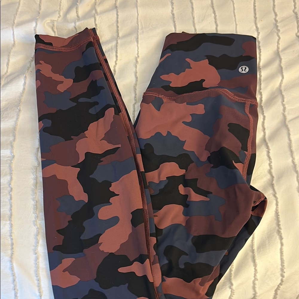 Camo lululemon leggings